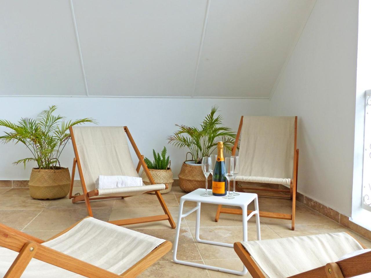 La Boheme, Residence De 5 Appartements Avec Piscine, Vue Ocean, Petite Ile Exterior photo